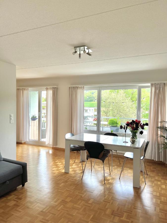 Appartamento Per 4 Persone Rudolfstetten Екстериор снимка